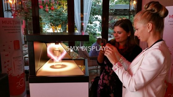 品質 Holographic Display Pyramid,Holo Box,3D Hologram Technology 55" 工場
