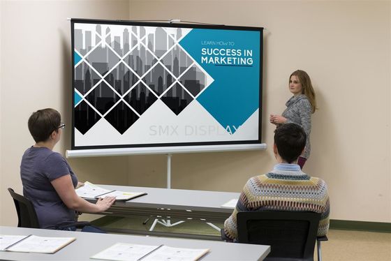 品質 三脚の立場の84x84インチのポータブル1.0の利益を映写幕 工場